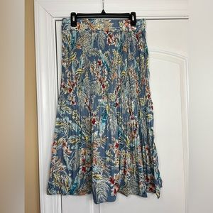 Status by Chenault Blue Floral Skirt
